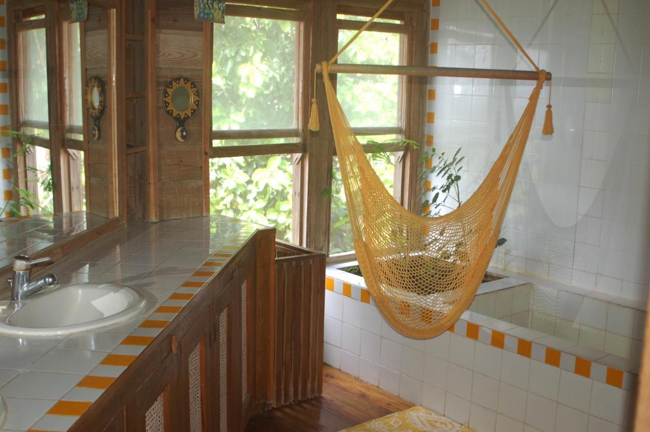 Roatan Bed & Breakfast Apartments West End Eksteriør bilde