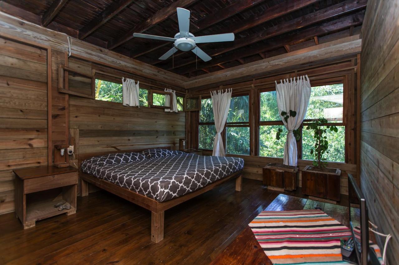 Roatan Bed & Breakfast Apartments West End Eksteriør bilde