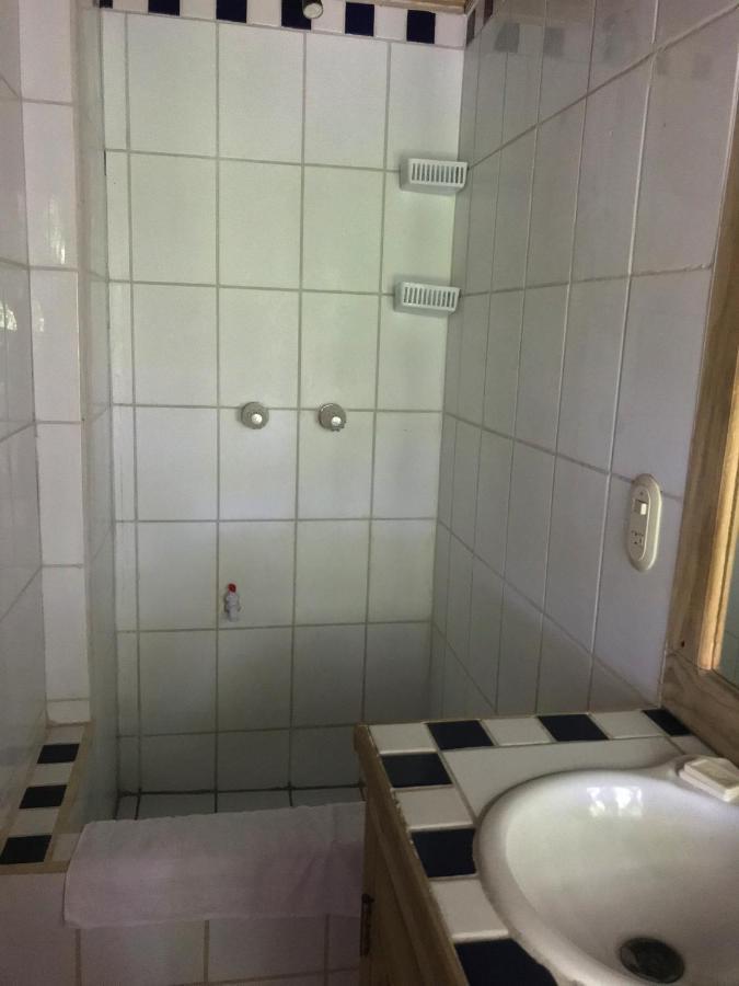 Roatan Bed & Breakfast Apartments West End Eksteriør bilde