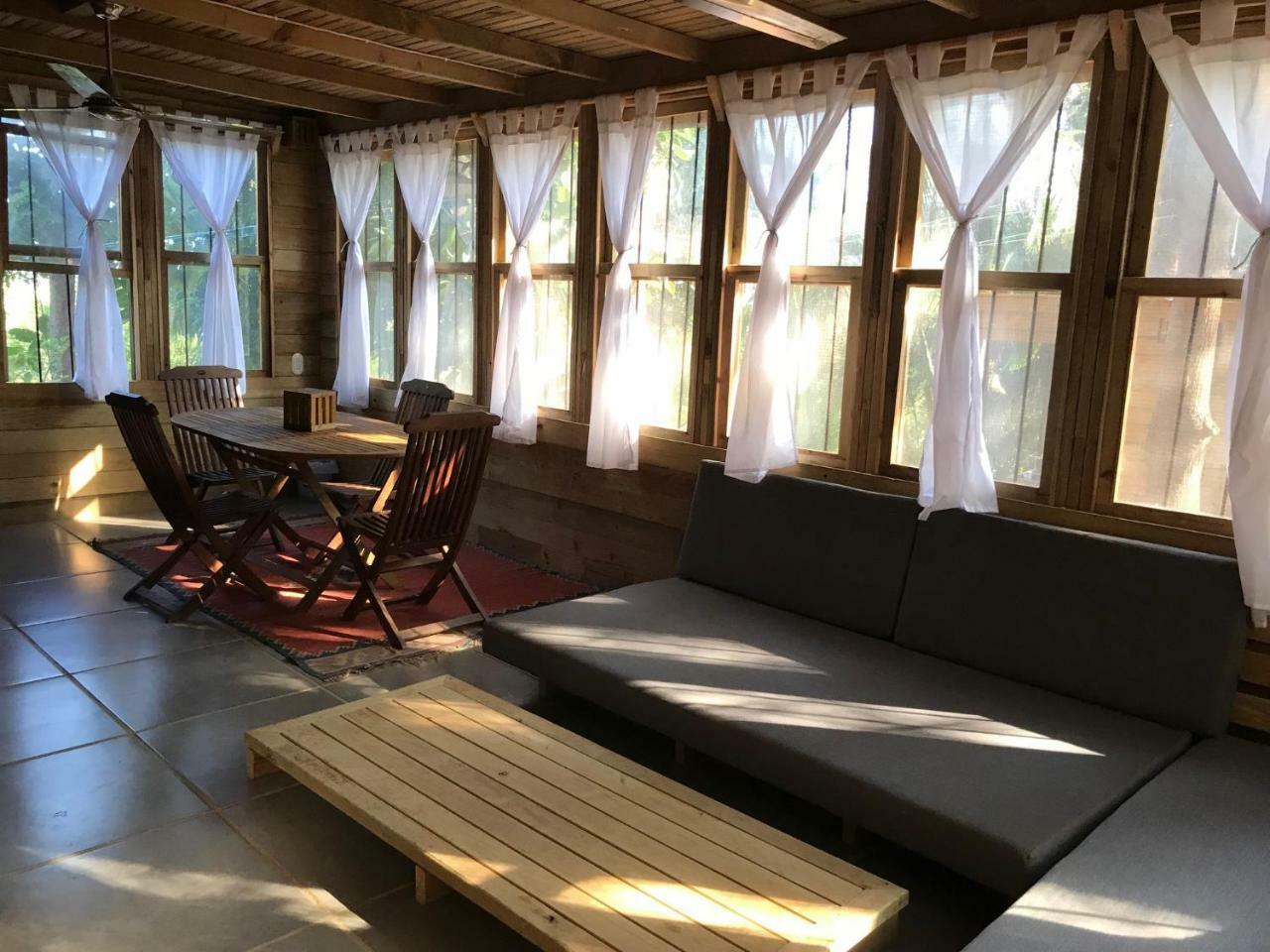 Roatan Bed & Breakfast Apartments West End Eksteriør bilde